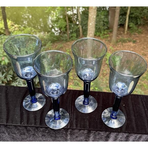 4 Beautiful Handblown Long Stem Wine Goblets Blue Dark Blue Stems 9" Tall - Picture 1 of 10